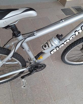 MTB Bianchi con Shimano Deore XT