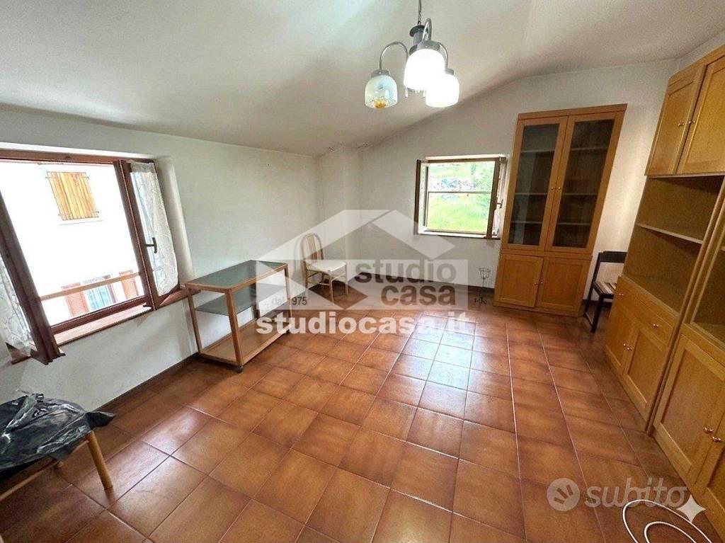 Apartment in Vallarsa, Provincia di Trento - Vista 3