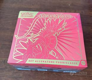 Set allenatore scarlatto e violetto koraidon etb