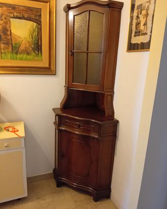 angoliera in legno