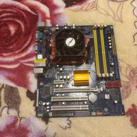 scheda madre asrock n68c-s + cpu amd sempron 140