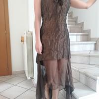 Abito con strascico e stola