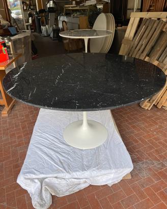 Tavolo tulip knoll internetional nero marquina