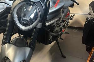 Ducati Monster 937 + GRIGIO