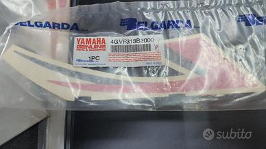 EMBLEMA ADESIVO SCRITTA YAMAHA PER PARASTELO TT600