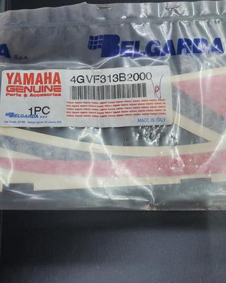 EMBLEMA ADESIVO SCRITTA YAMAHA PER PARASTELO TT600