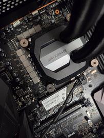 scheda madre maximus IX Extream ssd i7 raff liq