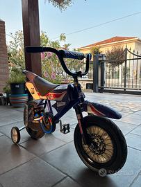 Bicicletta per bambini formato moto-cross