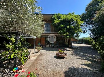 VILLA SINGOLA A ROVATO