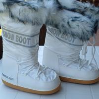 Snow boot