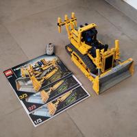 LEGO Technic 8275 Bulldozer - Motorized Bulldozer