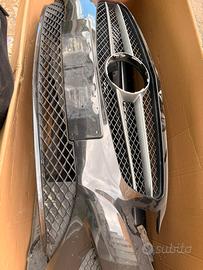 Paraurti calandra e faretti classe A w176