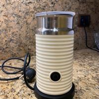 Monta Latte Nespresso