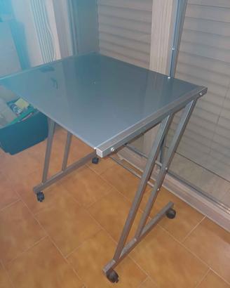Tavolino PC in metallo e vetro