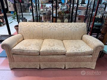 Divano 3 posti
