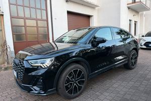 Audi Q3 sportback s line 1.5 mhev