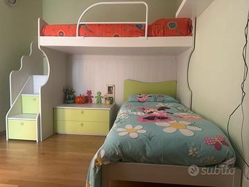 Cameretta ragazzi letto soppalco 250x250 cm