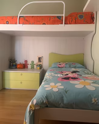 Cameretta ragazzi letto soppalco 250x250 cm