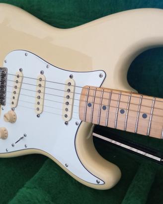 Fender Stratocaster 72 reissue Japan Texas speial