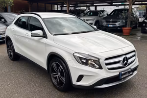 Mercedes-benz GLA 180 d Premium automatico