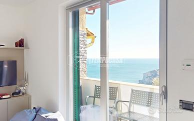 TRILOCALE DI PRESTIGIO, TERRAZZO VISTA MARE