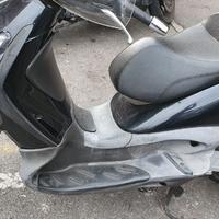 carene BEVERLY 250 2004 2005 2006 CARENA SCUDO SPO