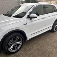 Volkswagen Tiguan R Line cv150