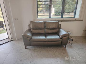 Divano in pelle Natuzzi