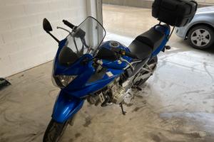 Suzuki GSF-650 Bandit