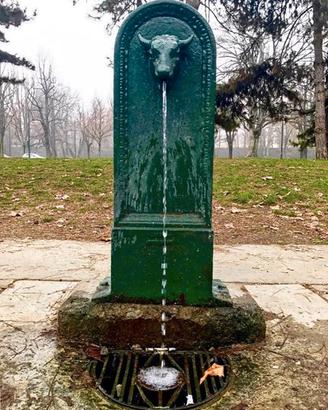 Turet fontana
