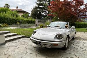 Alfa Romeo Spider 2000 pininfarina