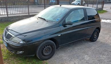 lancia y 1200cc