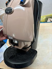 Macchina frog con cappuccinatore