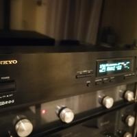 Ampli Luxman LV100  e onkyo sintonizzatore 