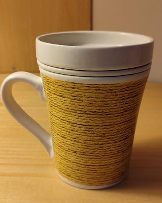 Tazza per tisane con filtro e coperchio