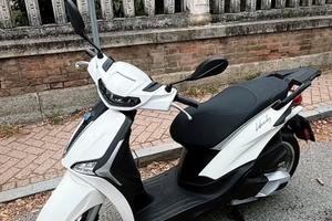 Scooter Liberty 125 4T anno 2025 4/k km