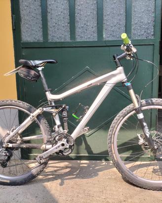 Mountain bike TREK Fuel Ex