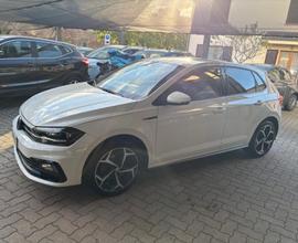VOLKSWAGEN Polo 1.6 TDI 95 CV R LINE OK NEOPATEN