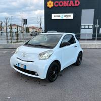 Toyota IQ  1.0 cambio automatico neopatentati