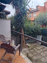 VILLINO A SCHIERA ad Acilia, Axa