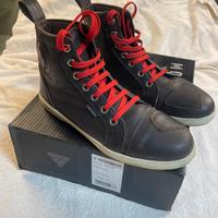 Scarpe moto pelle