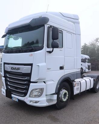 DAF XF 106 480 TRATTORE STRADALE IN ADR CON IMP
