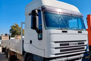 IVECO EUROSTAR 470 PIANALE CON RAMPE