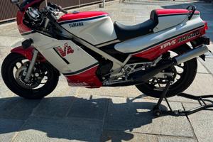 Yamaha rd500