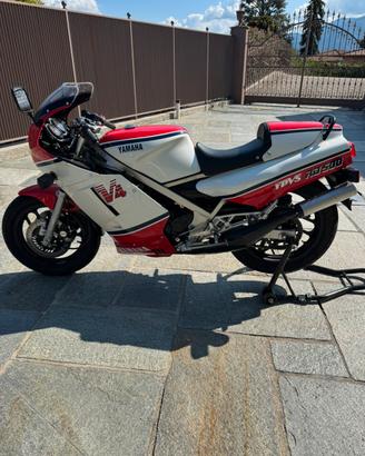 Yamaha rd500