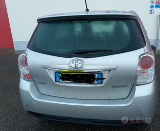 TOYOTA Verso - 2015 1600 diesel 7 posti