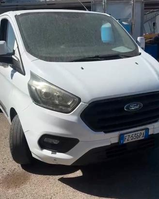 Ricambi ford tranzit 2019