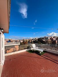 Stanza libera da subito