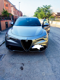 Alfa Romeo Stelvio Veloce q4 210cv