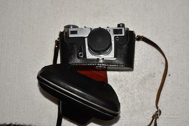 Fotocamera sovietica Kiev 4 eobiettivo 53mm f/1,8.